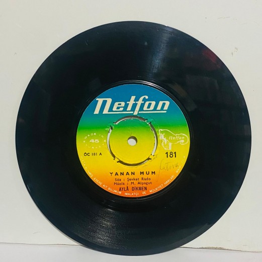 ayla dikmen - yanan mum - al yanaklım  45 lik plak 