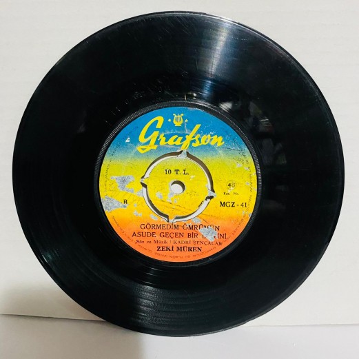 zeki müren - unutamam seni - görmedim ömrümün asude geçen bir demini 45 lik plak 