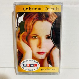 şebnem ferah - perdeler kaset ambalajında 