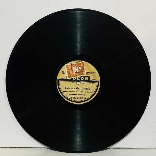 müzeyyen senar - yollarına gül döktüm - adın yaşar dillerde  78 devir taş plak 