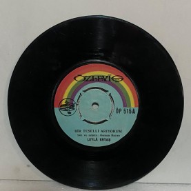 leyla ertaş - bir teselli arıyorum - ayrılmayı sen istedin 45 lik plak 