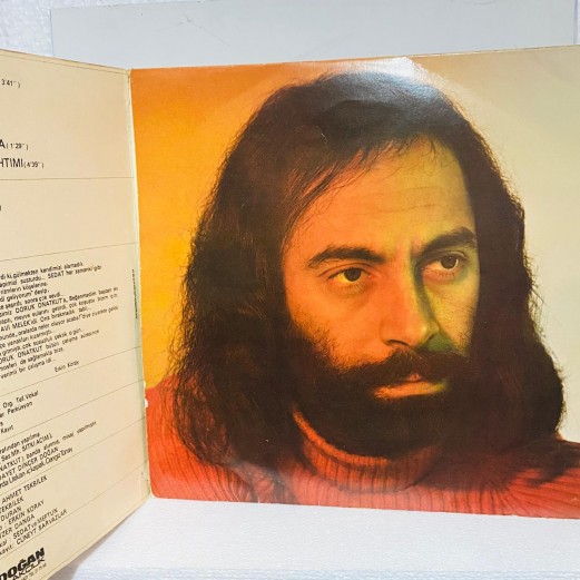 erkin koray - elektronik türküler LP ( 1974 )  ilk baskı 