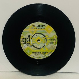 ZÜMRÜT - Aşk Sönmesin (Long Live Love) / Bu Benim Şarkım (This Is My Song)  45 lik plak 