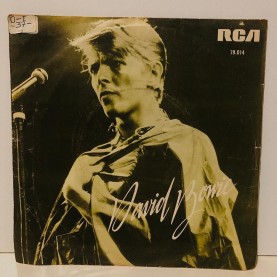 david bowie -   yaşasın ( yassassın )  - red money 45 lik plak 