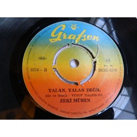 ZEKİ MÜREN - Kıskanç Sevgilim / Yalan Yalan Değil