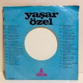 YAŞAR ÖZEL - SENDEKİ AŞK DEĞİLMİŞ - YANANI ALLAH GÖRÜR  45 LİK PLAK 