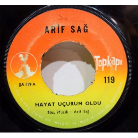 ARİF SAĞ - Hayat Uçurum Oldu / Seven Umutlu Olur